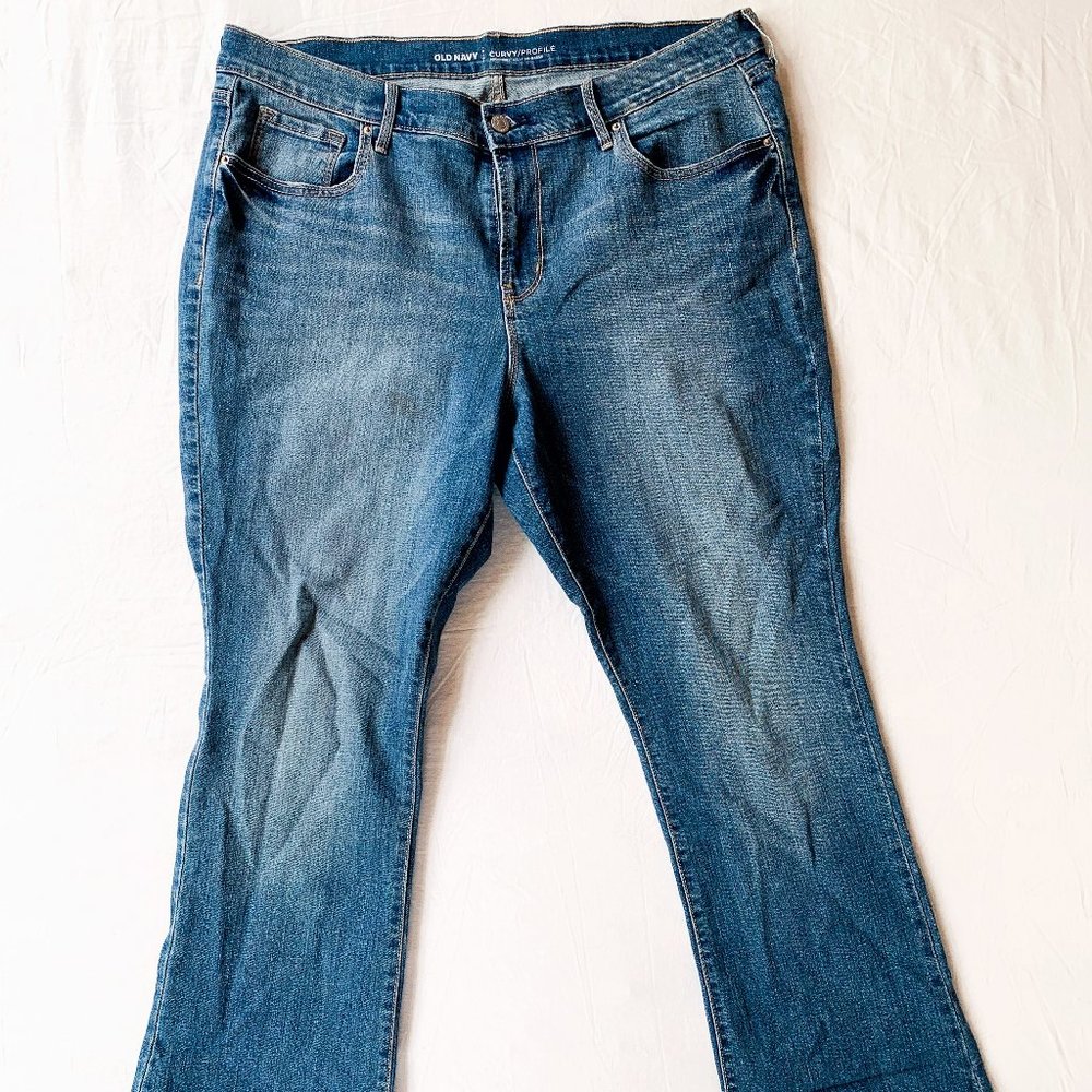 Old Navy Curvy Jeans Size 16